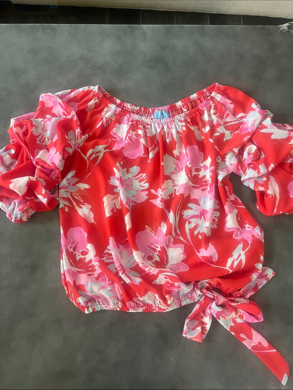 CeCe Red Floral Off-Shoulder Tie-Hem Blouse